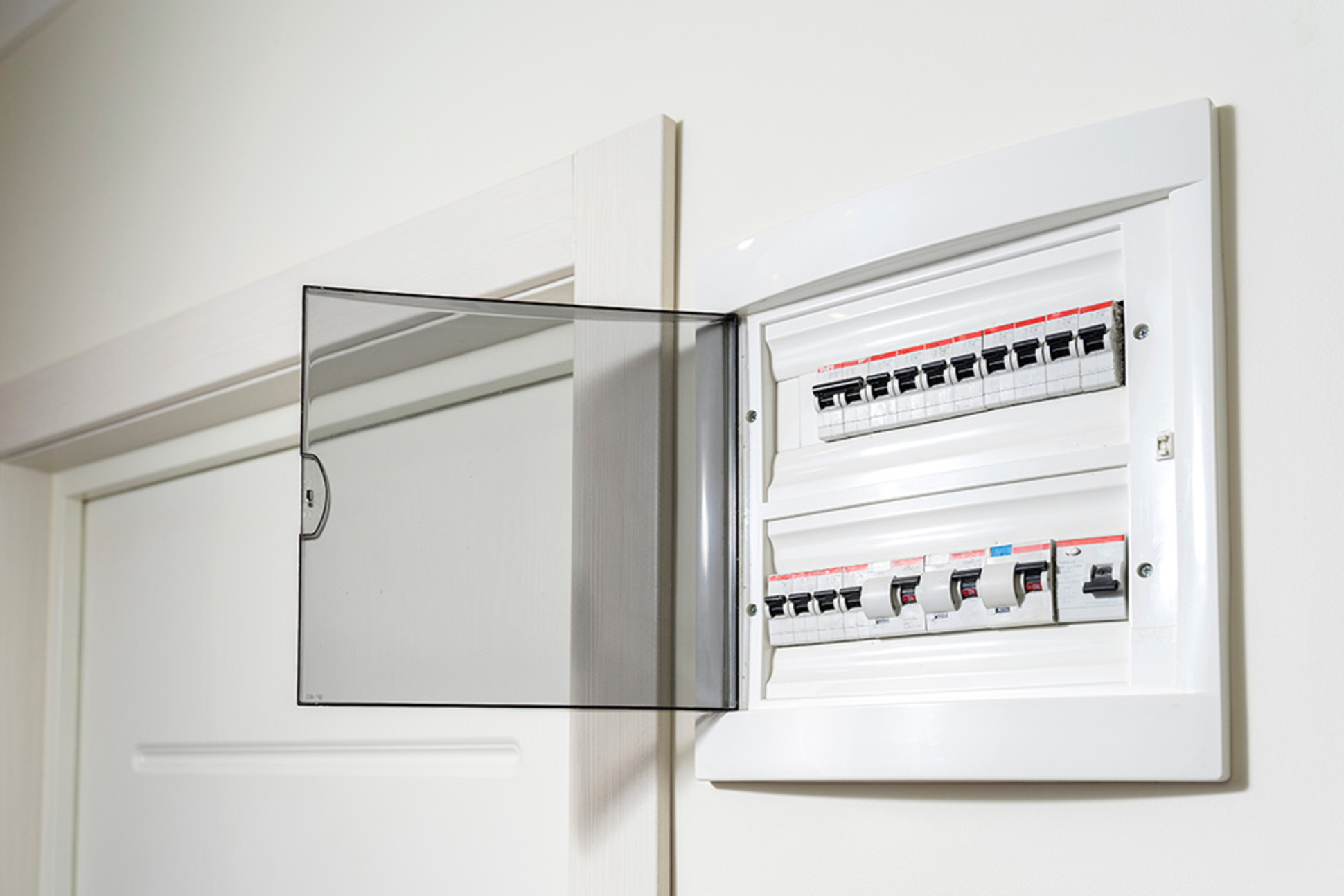 Über&shy;spannungs&shy;schutz bei Masala-Elektronik in Frankfurt am Main